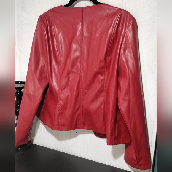 Burgundy Leather Jacket - Picture 4 of 11